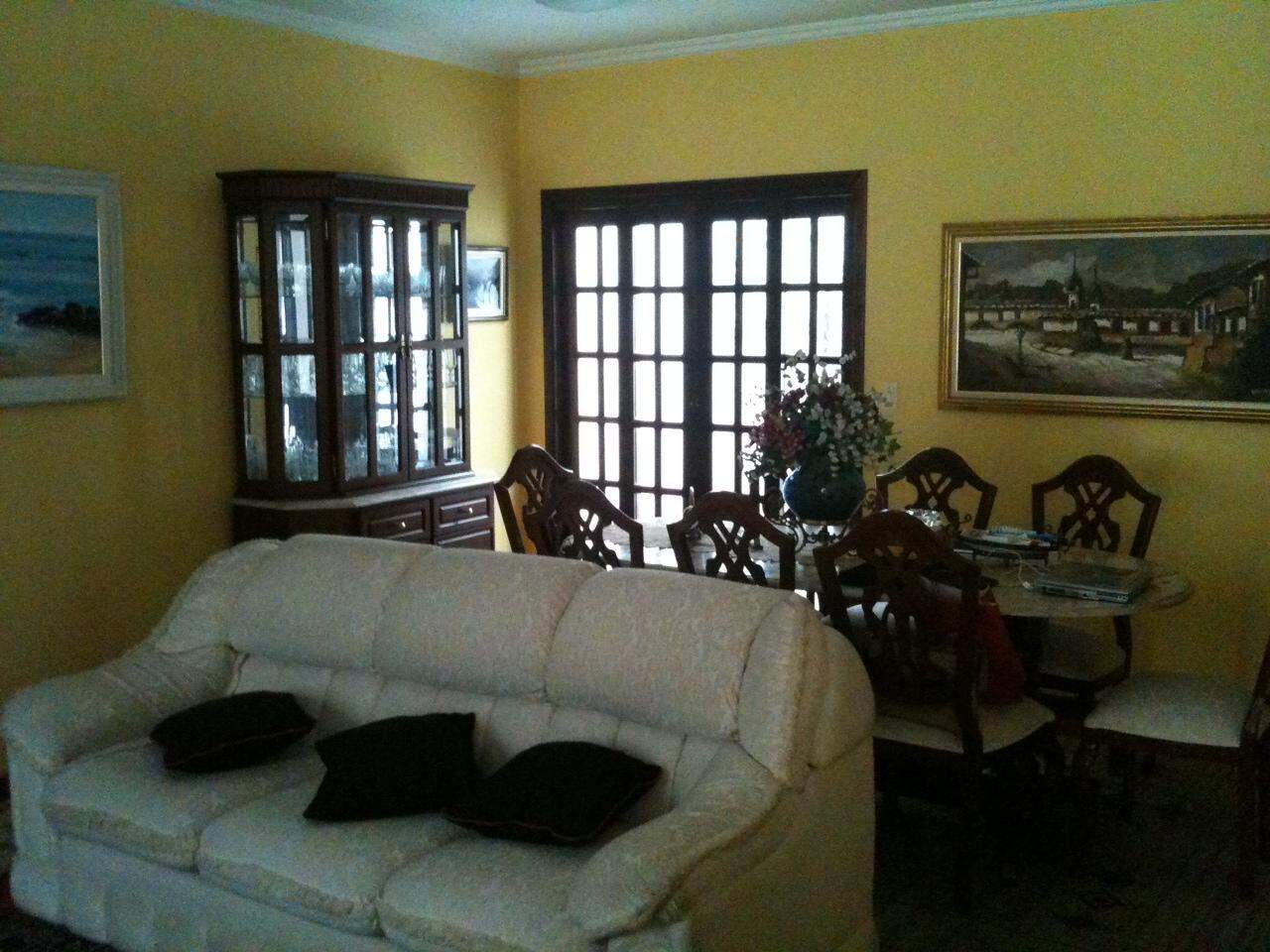 Sobrado à venda com 3 quartos, 170m² - Foto 1