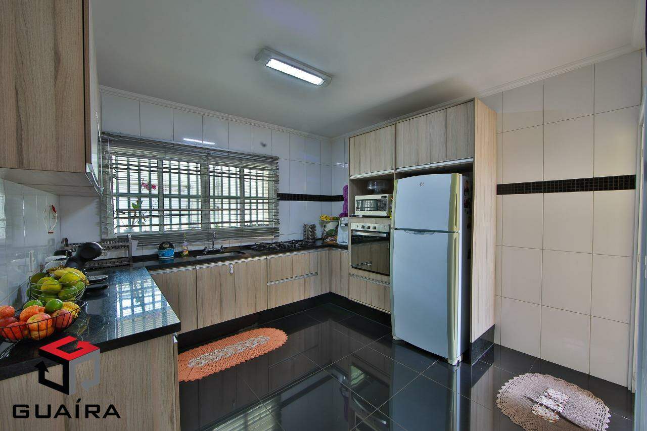 Sobrado à venda com 4 quartos, 196m² - Foto 4