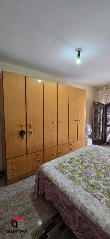 Sobrado à venda com 3 quartos, 285m² - Foto 24