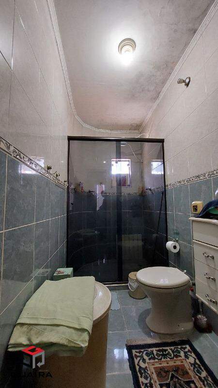 Sobrado à venda com 4 quartos, 200m² - Foto 18