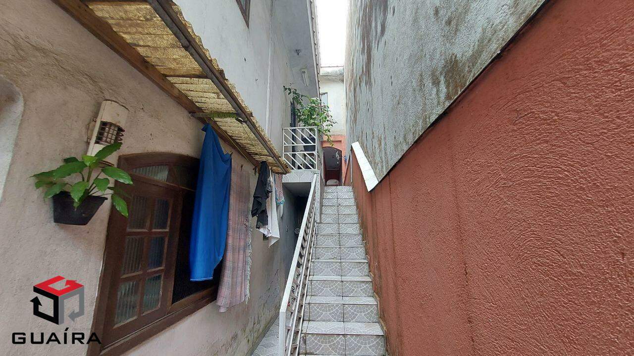 Sobrado à venda com 4 quartos, 200m² - Foto 24