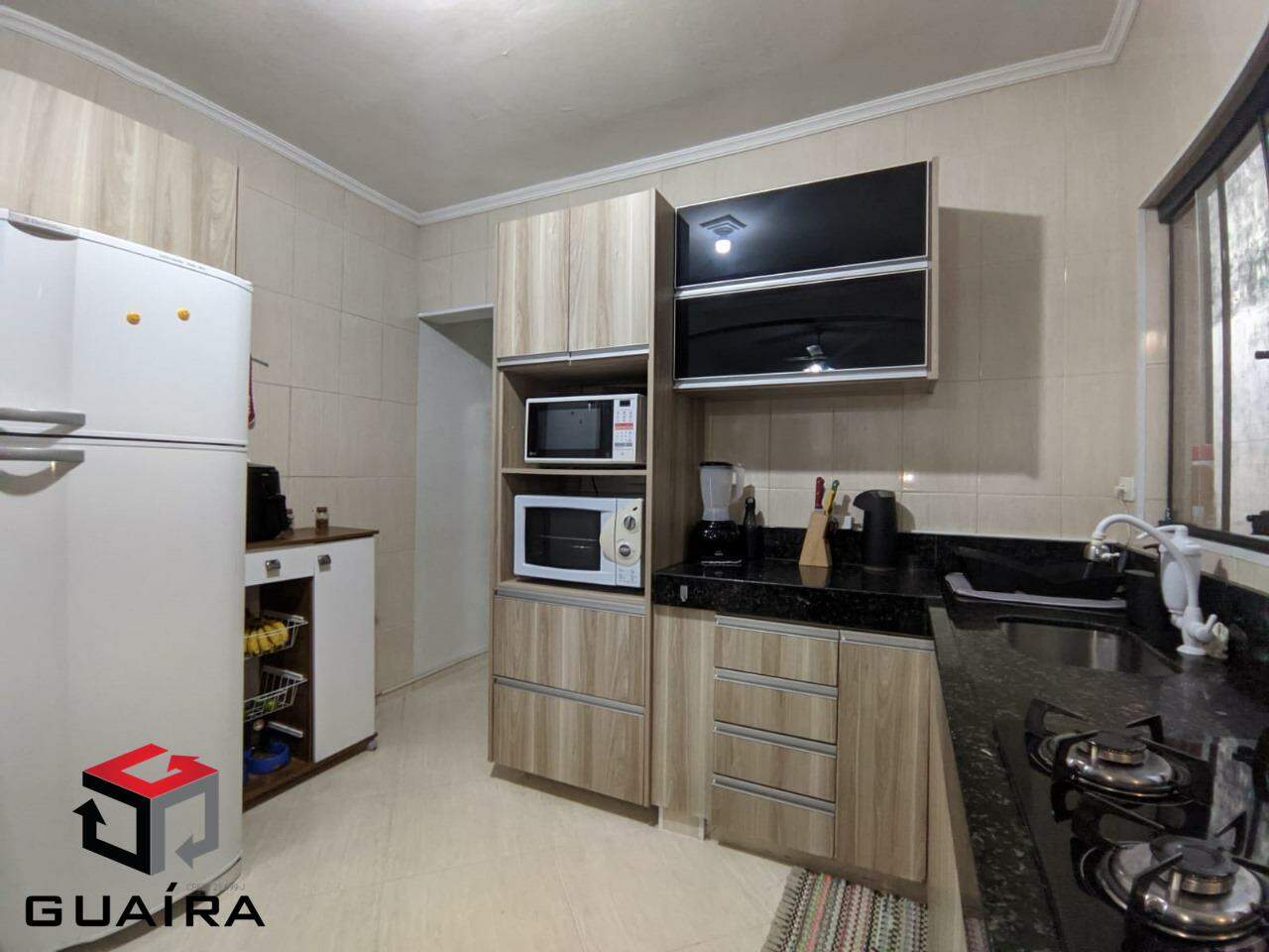 Sobrado à venda com 2 quartos, 160m² - Foto 3