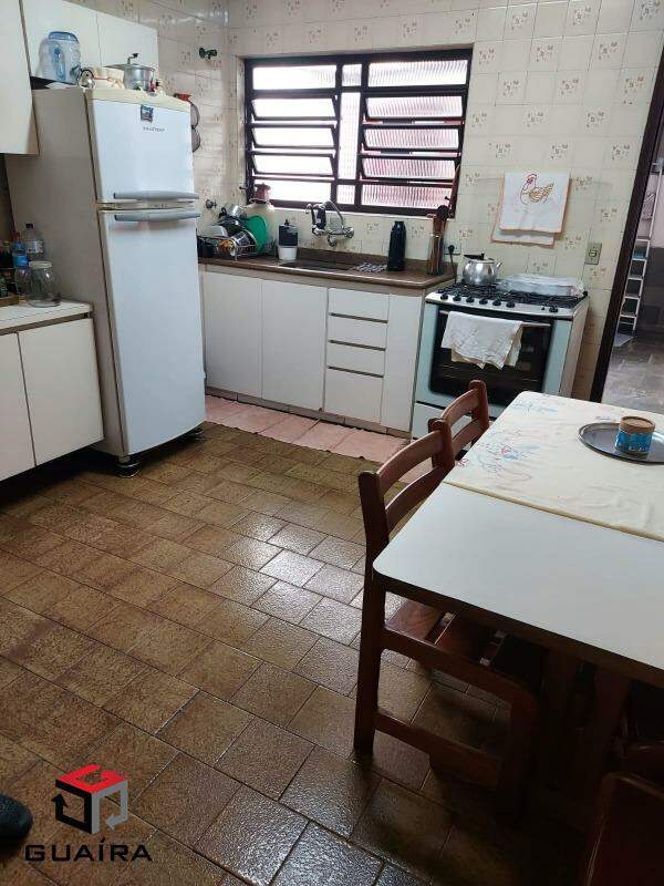 Sobrado à venda com 2 quartos, 140m² - Foto 4