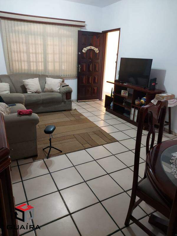 Sobrado à venda com 2 quartos, 140m² - Foto 2