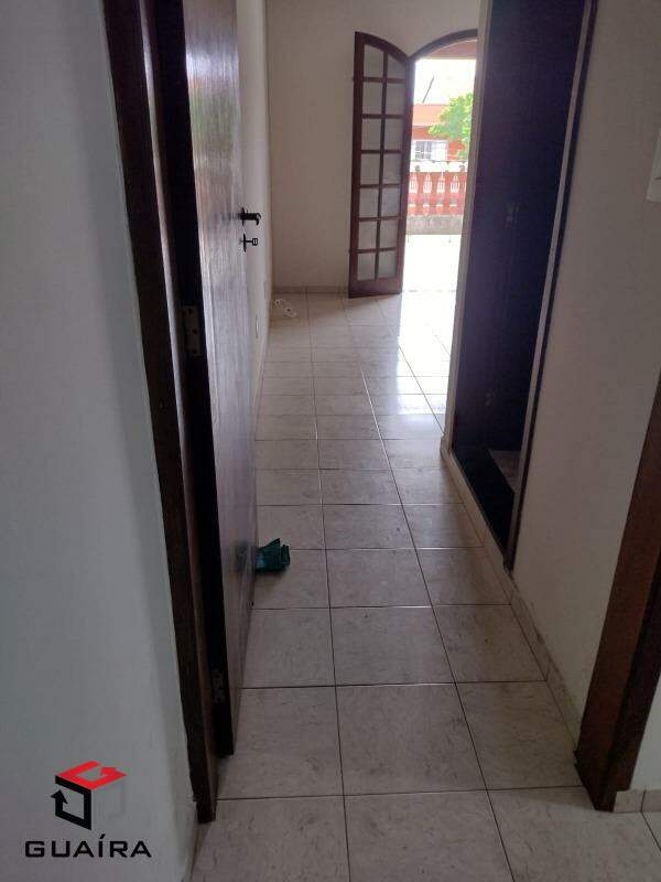 Sobrado à venda com 4 quartos, 200m² - Foto 9