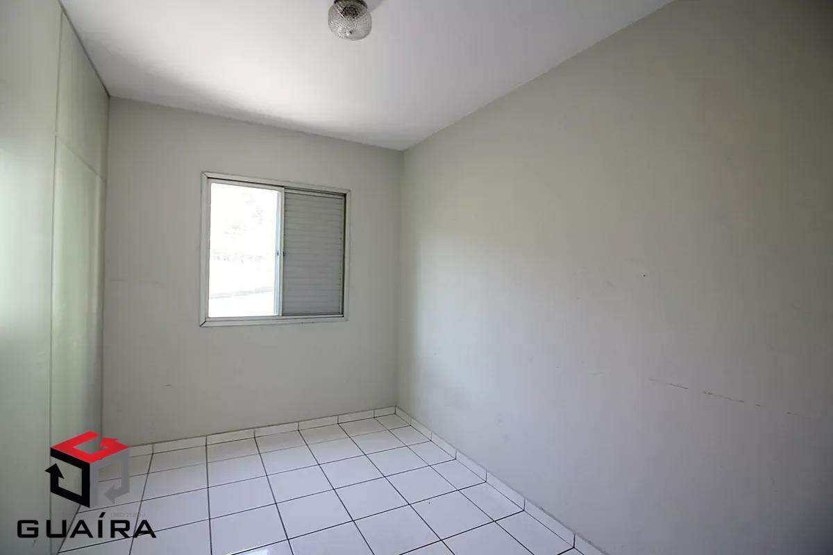Apartamento para alugar com 2 quartos, 50m² - Foto 4