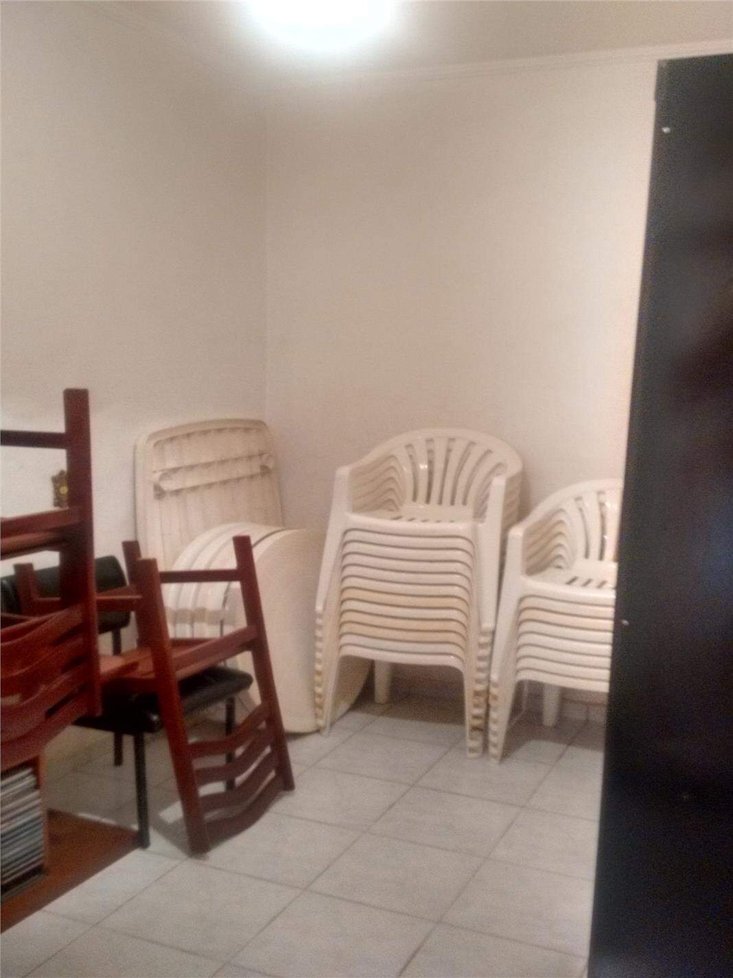 Sobrado à venda com 3 quartos, 190m² - Foto 9