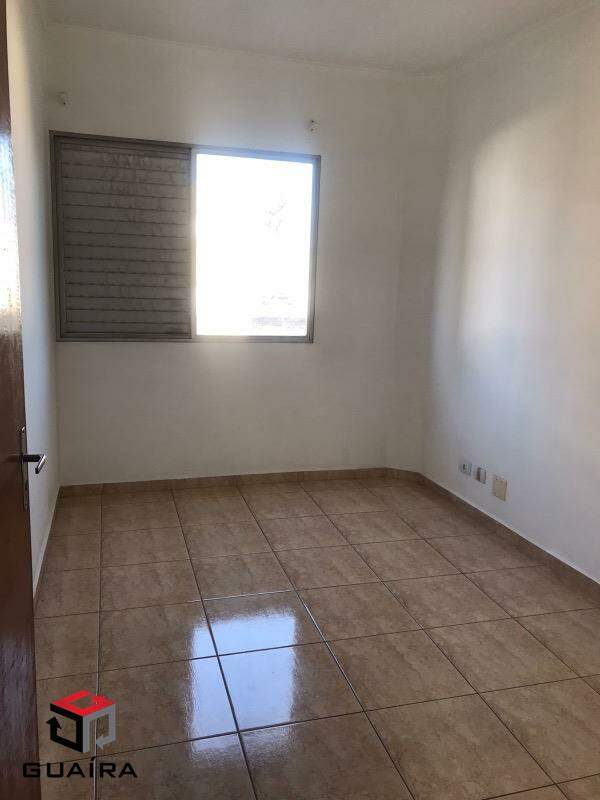 Apartamento para alugar com 2 quartos, 72m² - Foto 13