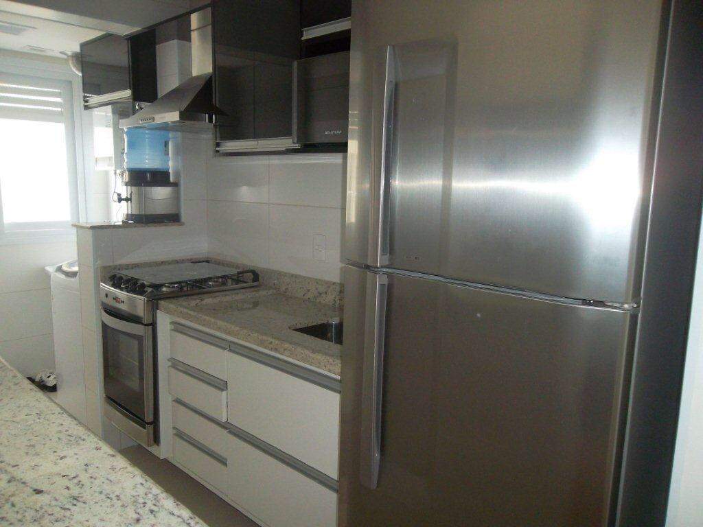 Apartamento à venda com 2 quartos, 67m² - Foto 5