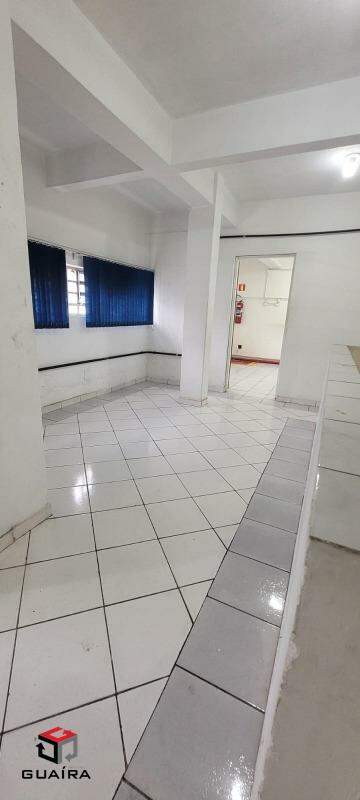 Depósito-Galpão-Armazém para alugar, 570m² - Foto 2