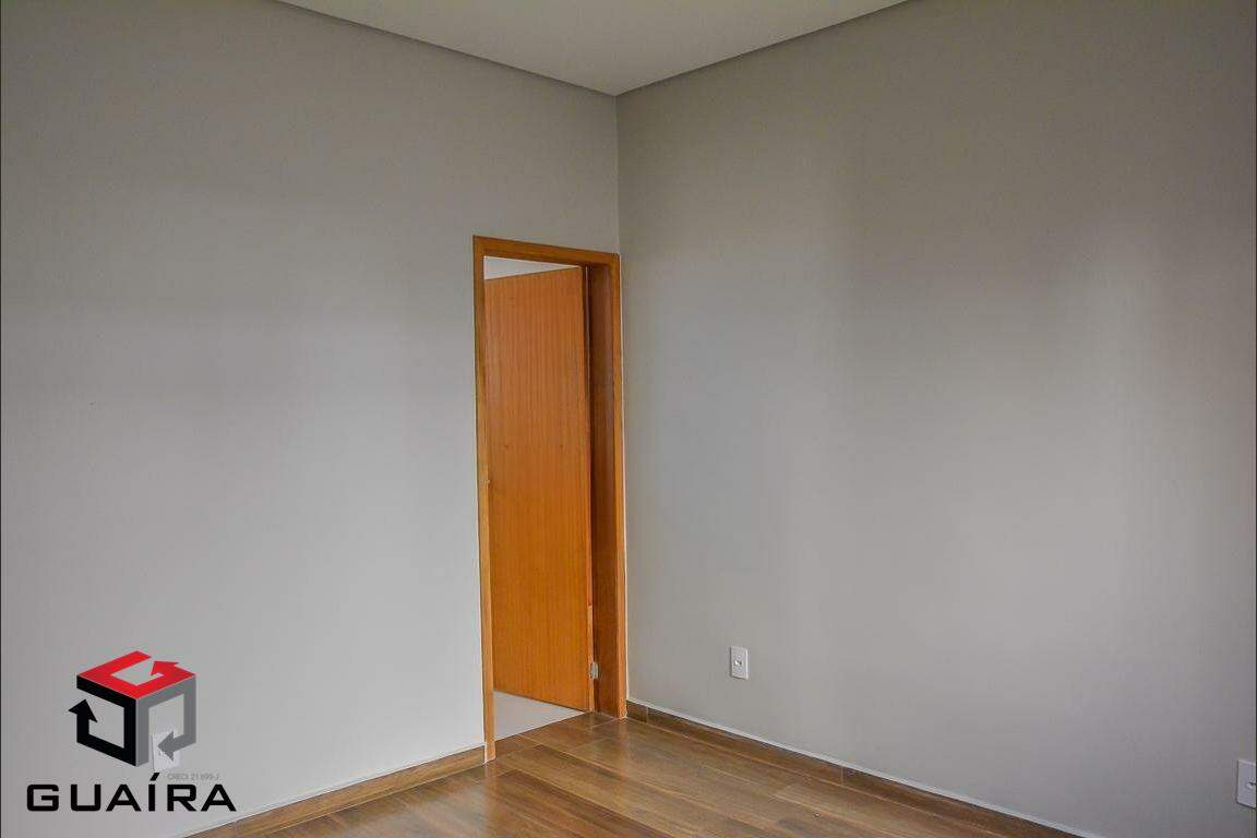 Casa à venda com 5 quartos, 270m² - Foto 30