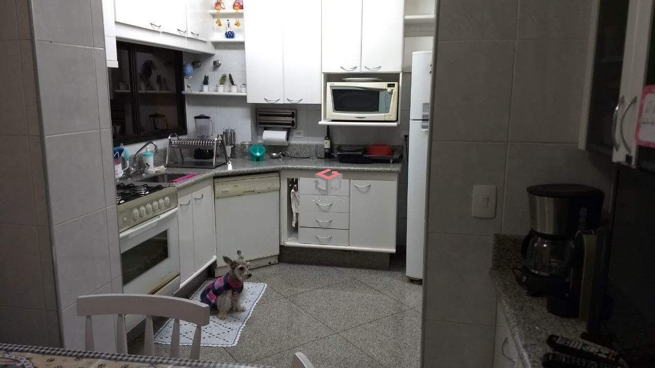 Apartamento à venda com 3 quartos, 162m² - Foto 3