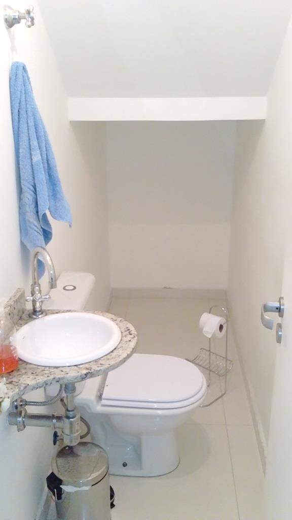 Sobrado à venda com 3 quartos, 200m² - Foto 15