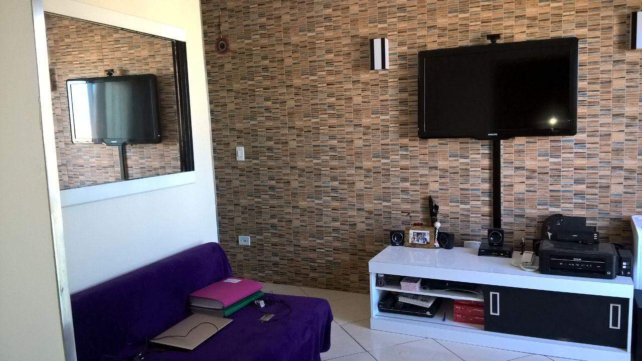 Sobrado à venda com 2 quartos, 90m² - Foto 1