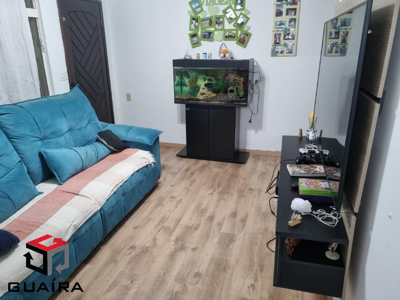 Sobrado à venda com 2 quartos, 200m² - Foto 1