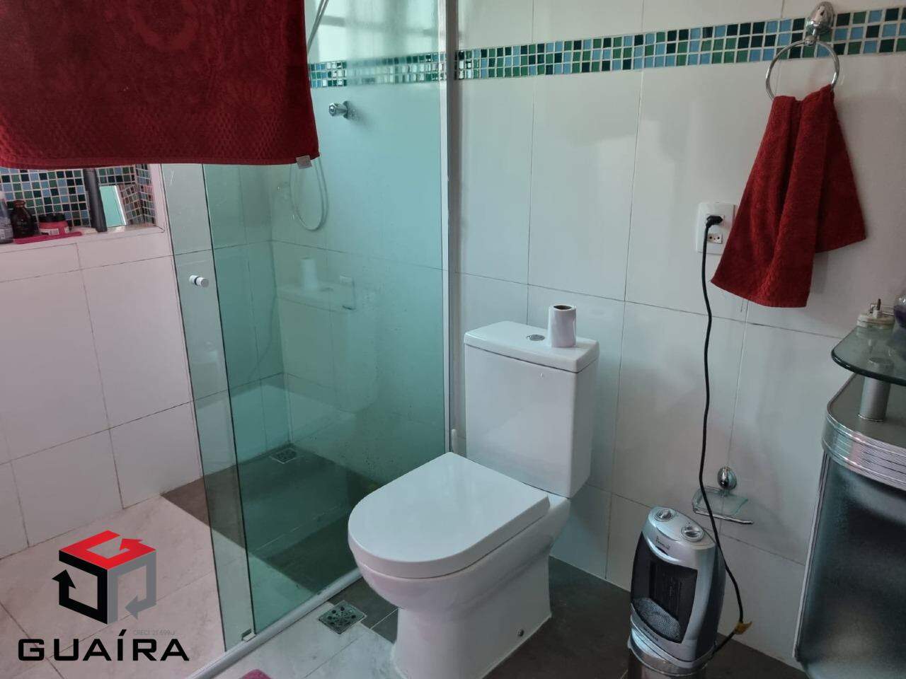 Sobrado à venda com 2 quartos, 200m² - Foto 5