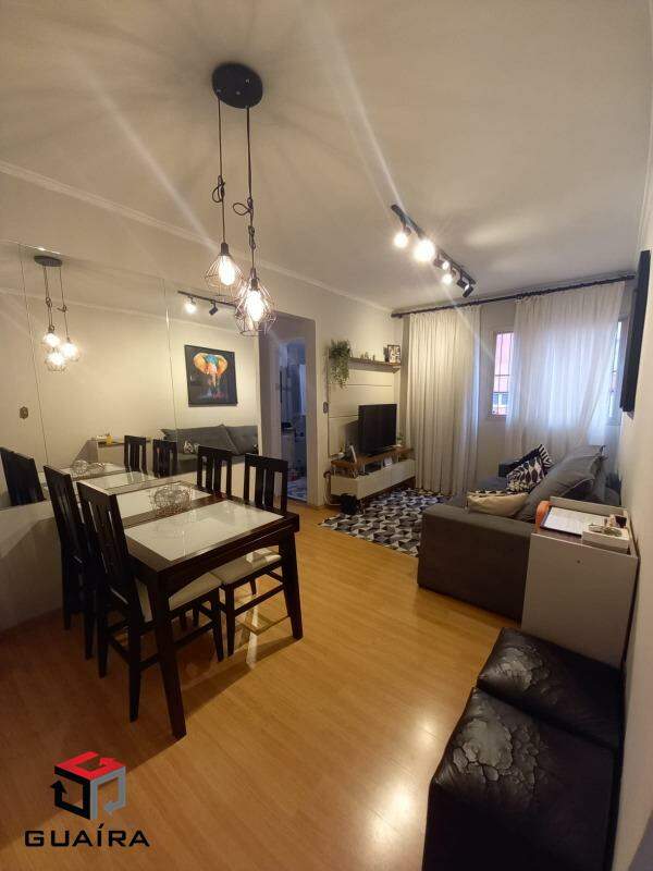 Apartamento à venda com 2 quartos, 60m² - Foto 2