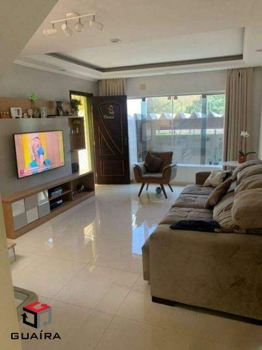 Sobrado à venda com 3 quartos, 149m² - Foto 1