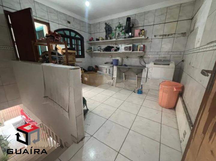 Sobrado à venda com 3 quartos, 200m² - Foto 15