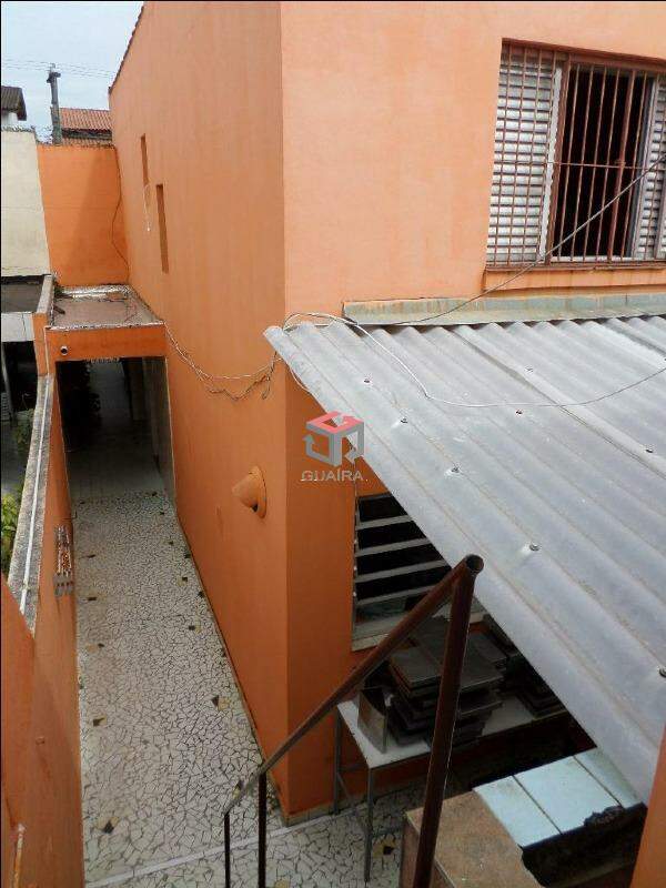 Sobrado à venda com 2 quartos, 220m² - Foto 9