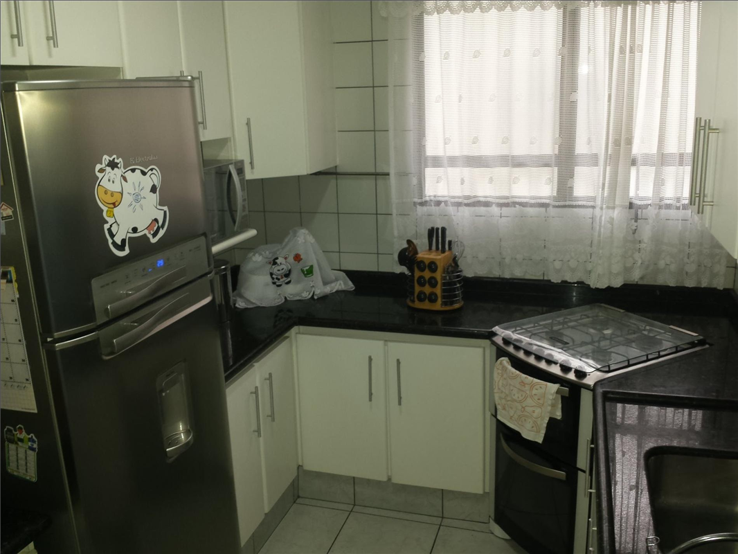 Apartamento à venda com 3 quartos, 87m² - Foto 4