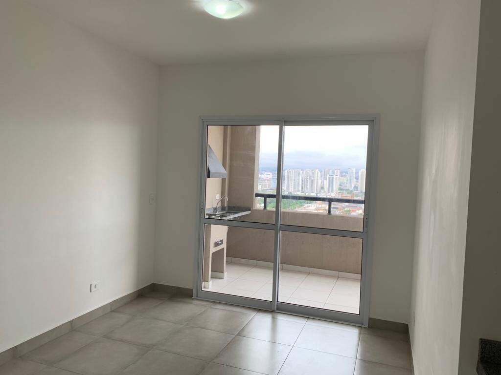 Apartamento à venda com 2 quartos, 80m² - Foto 4