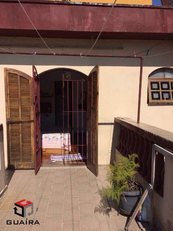 Sobrado à venda com 3 quartos, 250m² - Foto 13