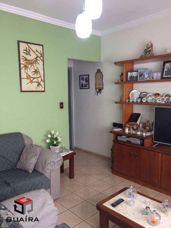 Sobrado à venda com 3 quartos, 250m² - Foto 1