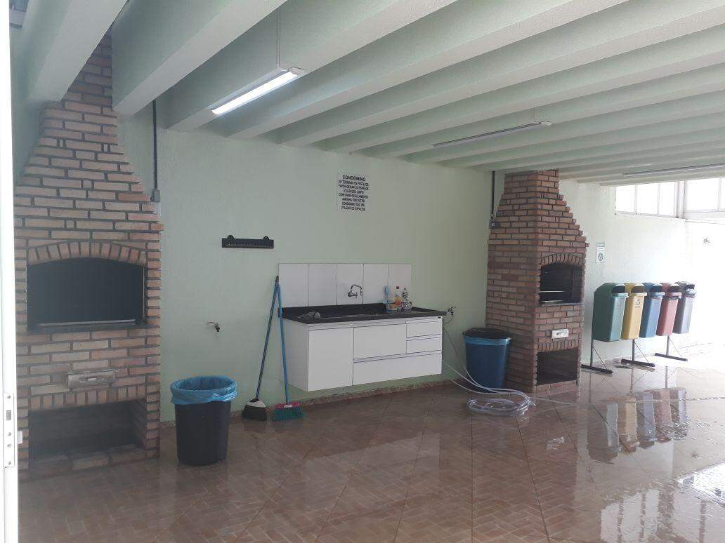 Apartamento à venda com 2 quartos, 60m² - Foto 4