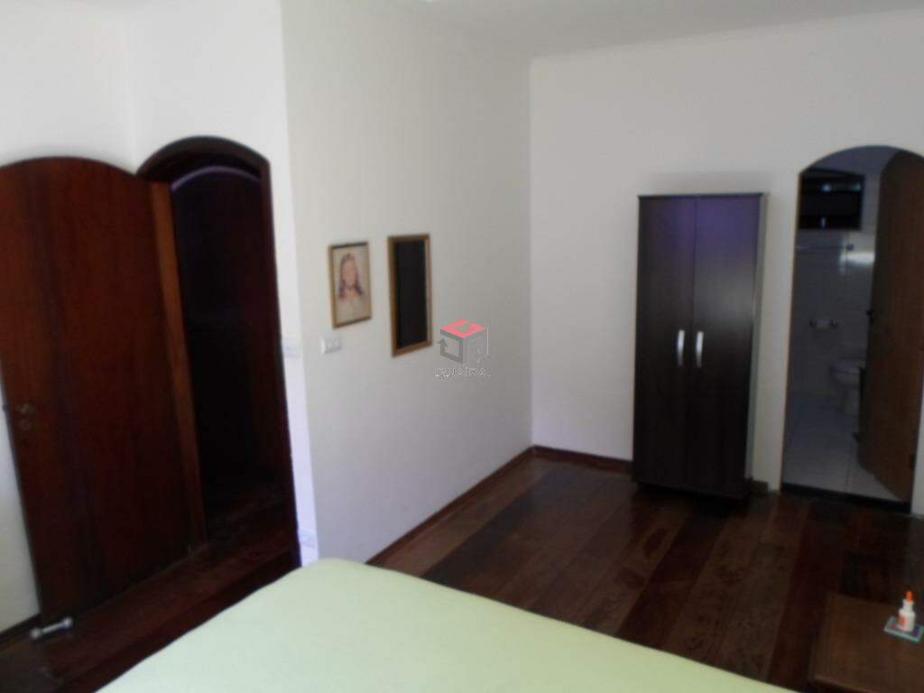 Casa à venda com 3 quartos, 194m² - Foto 13