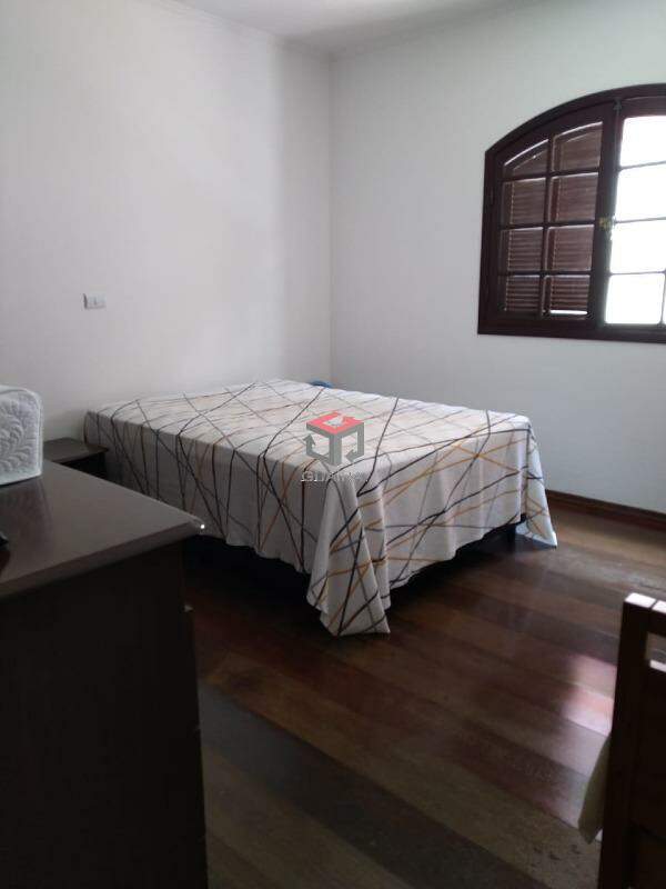 Casa à venda com 3 quartos, 194m² - Foto 17