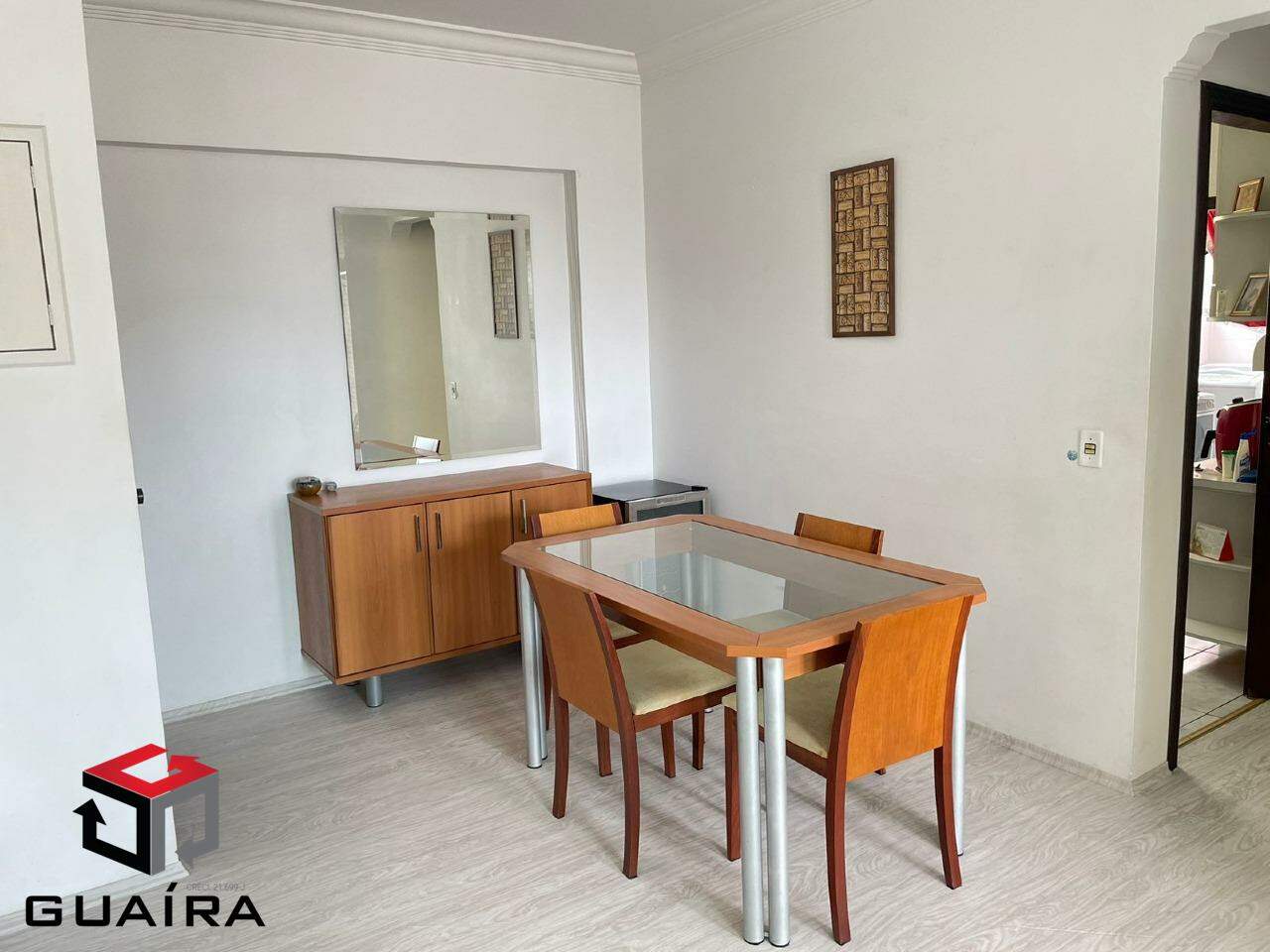 Apartamento à venda com 2 quartos, 70m² - Foto 4