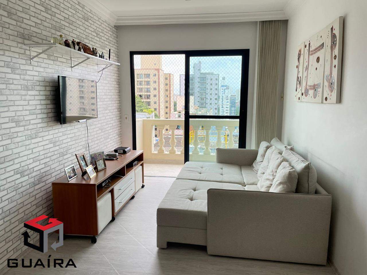 Apartamento à venda com 2 quartos, 70m² - Foto 3