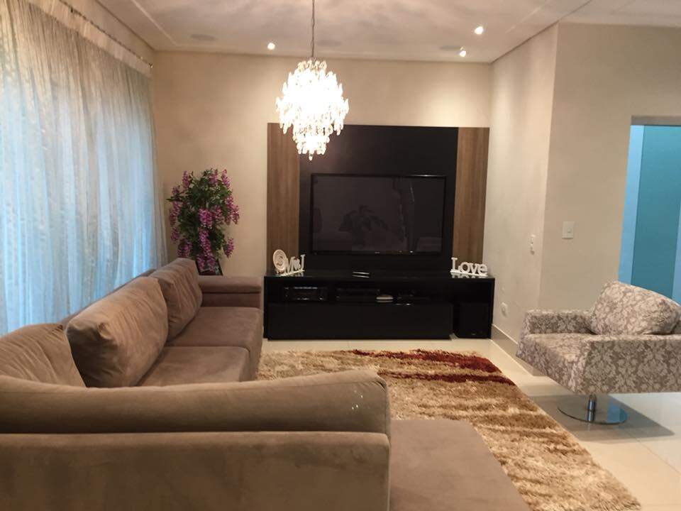 Sobrado à venda com 3 quartos, 274m² - Foto 2