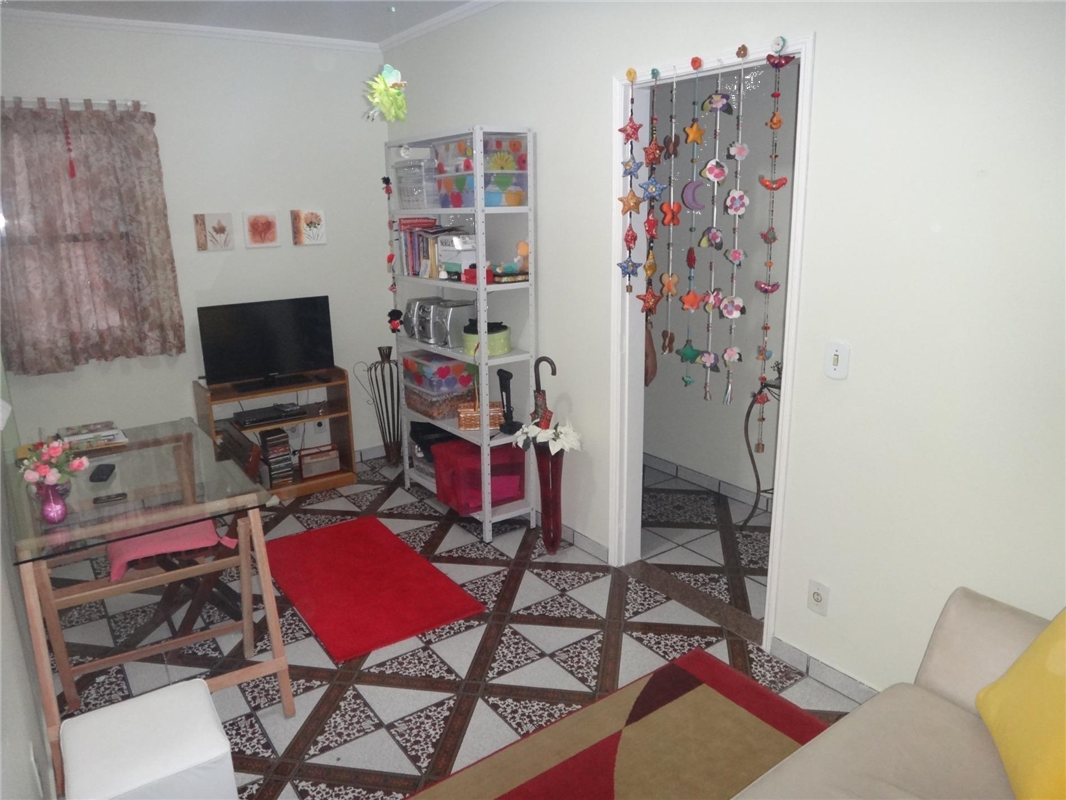 Apartamento à venda com 2 quartos, 61m² - Foto 3