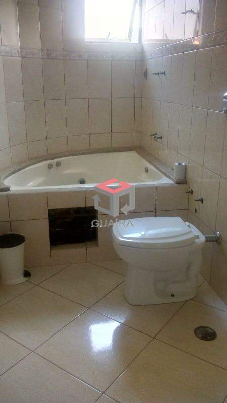 Sobrado à venda com 3 quartos, 215m² - Foto 19