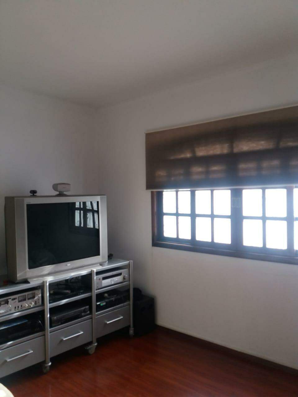 Sobrado à venda com 4 quartos, 180m² - Foto 7