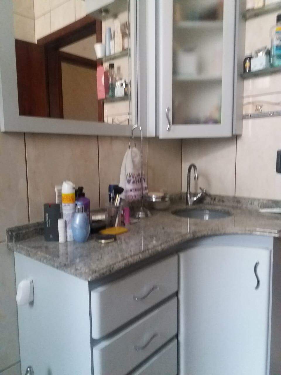 Sobrado à venda com 4 quartos, 180m² - Foto 9