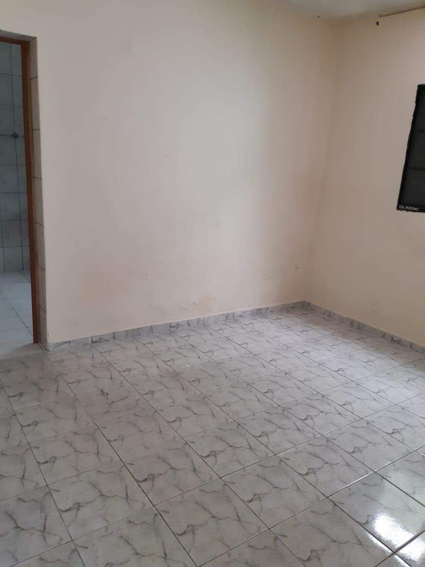 Sobrado à venda com 3 quartos, 210m² - Foto 3