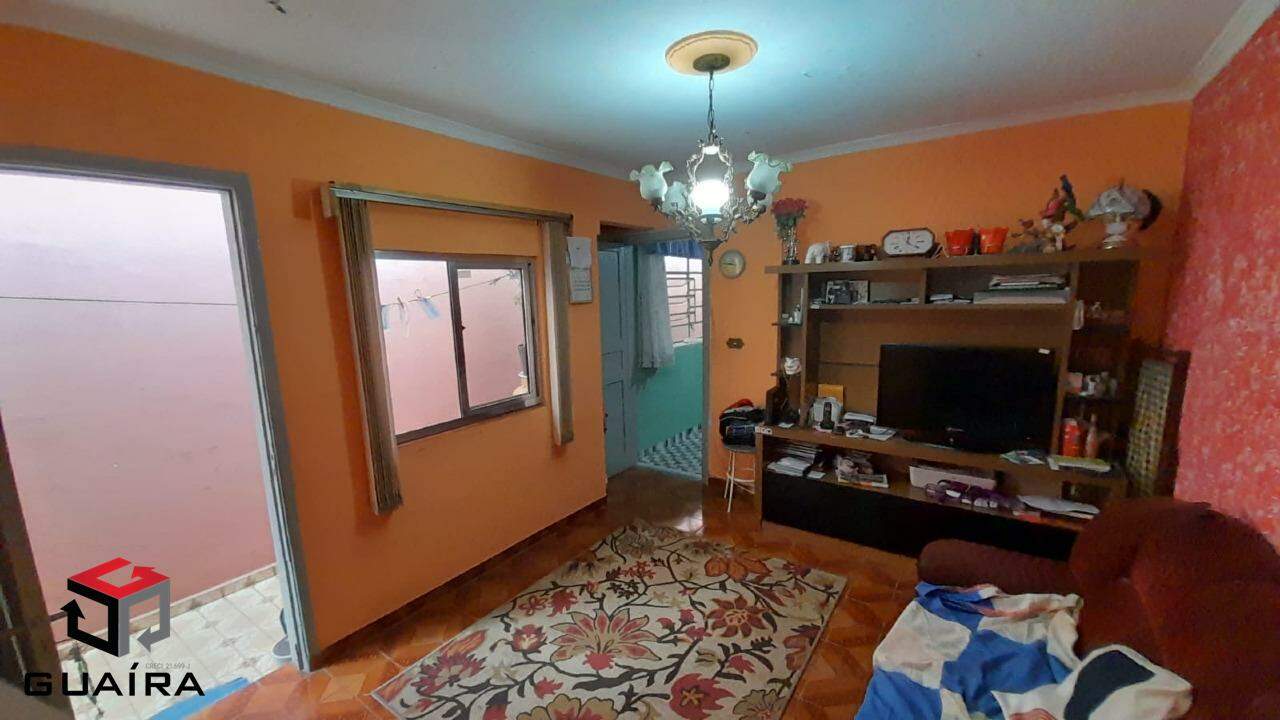 Casa à venda com 2 quartos, 140m² - Foto 2