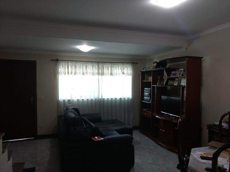 Sobrado à venda com 3 quartos, 157m² - Foto 1