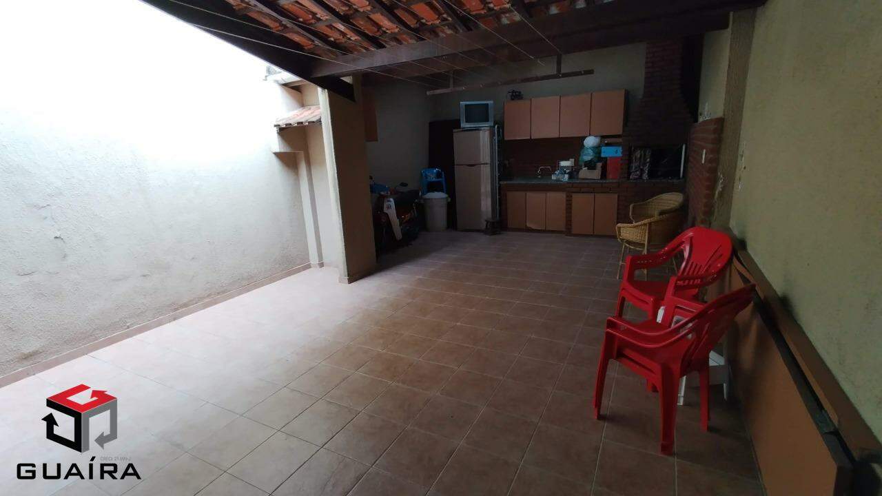 Sobrado à venda com 2 quartos, 178m² - Foto 25