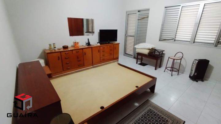 Sobrado à venda com 2 quartos, 178m² - Foto 12