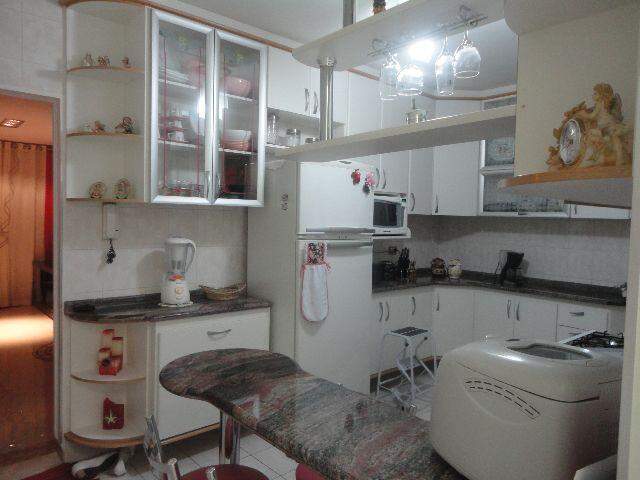 Apartamento à venda com 3 quartos, 100m² - Foto 4