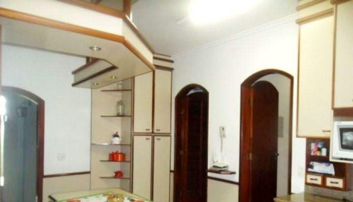 Casa à venda com 3 quartos, 417m² - Foto 10