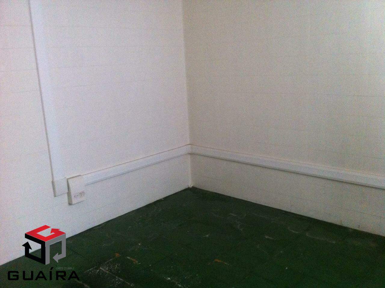 Casa para alugar com 1 quarto, 100m² - Foto 5