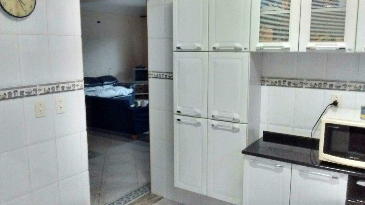 Casa à venda com 3 quartos, 256m² - Foto 7