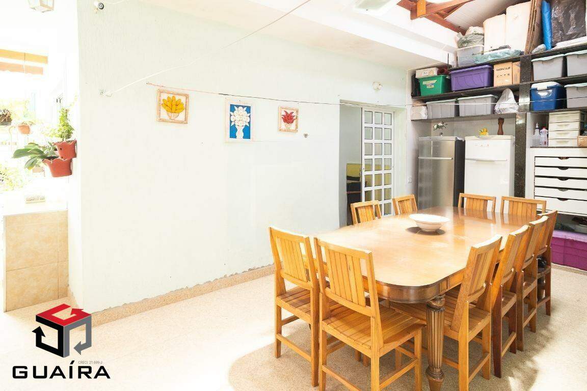 Casa à venda com 3 quartos, 167m² - Foto 11