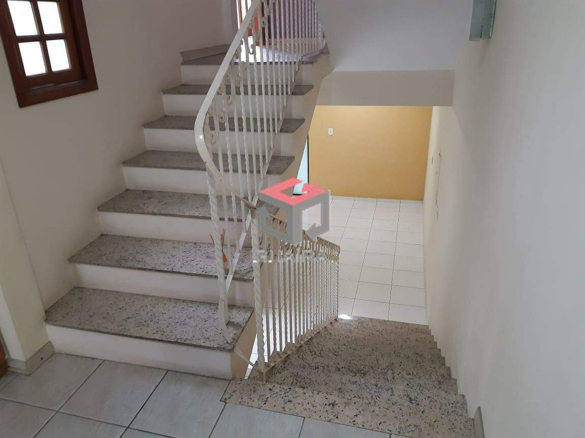 Sobrado à venda com 4 quartos, 238m² - Foto 24