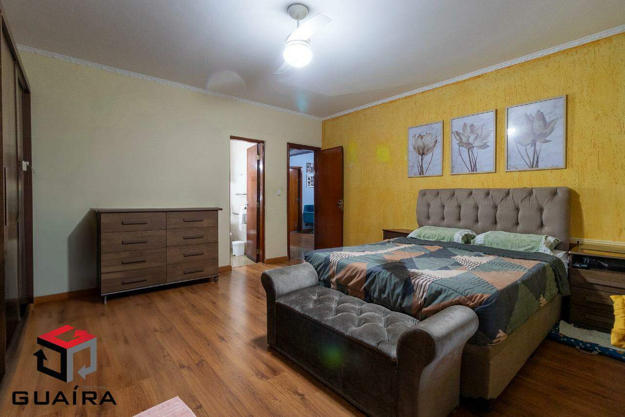 Sobrado à venda com 4 quartos, 284m² - Foto 14